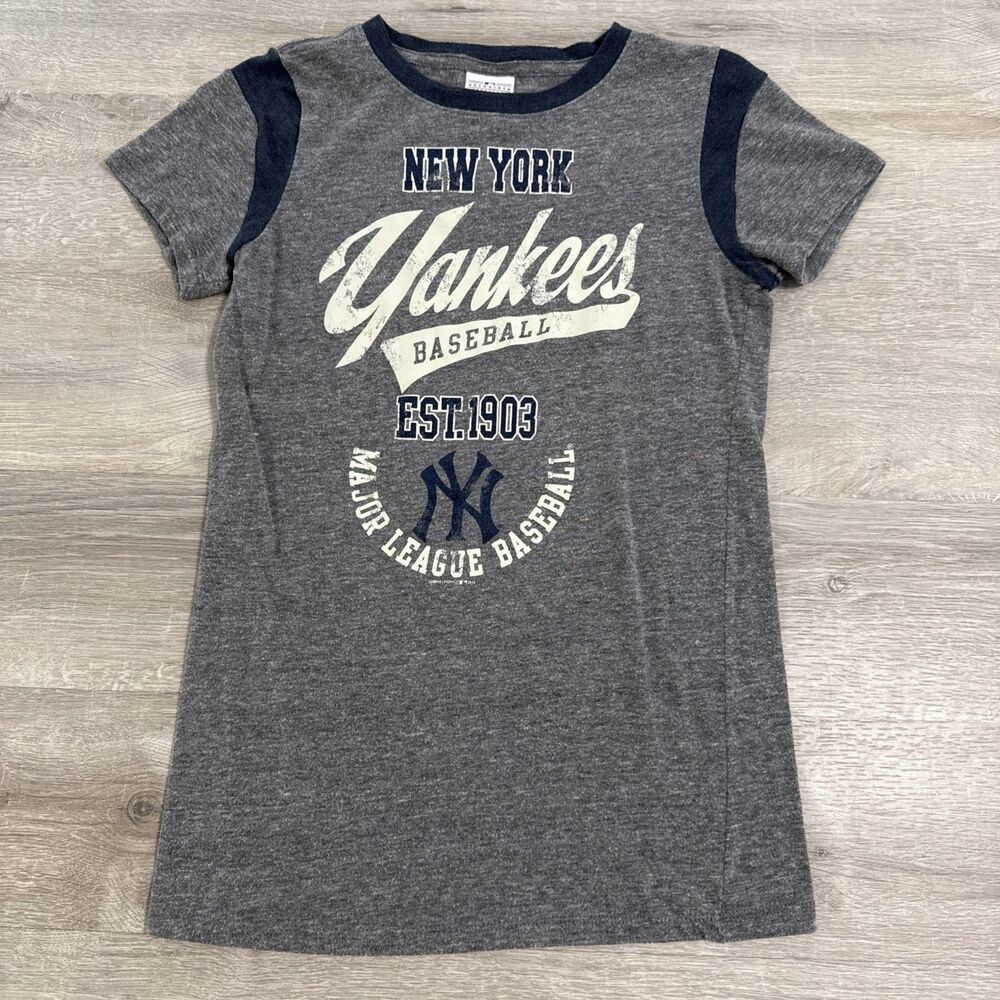 New York Yankees Shirt Women's Medium Gray MLB Genuine Merchandise Baseball Top